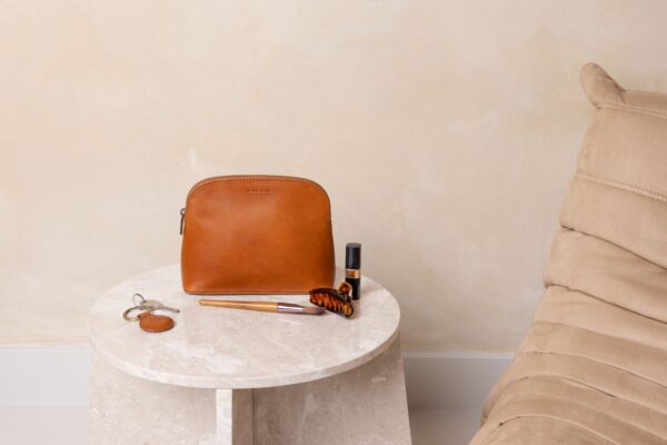Cosmetic Bag Cognac Classic Leather - Bild 3