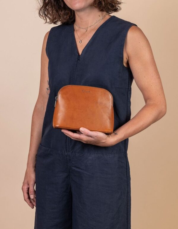 Cosmetic Bag Cognac Classic Leather - Bild 4