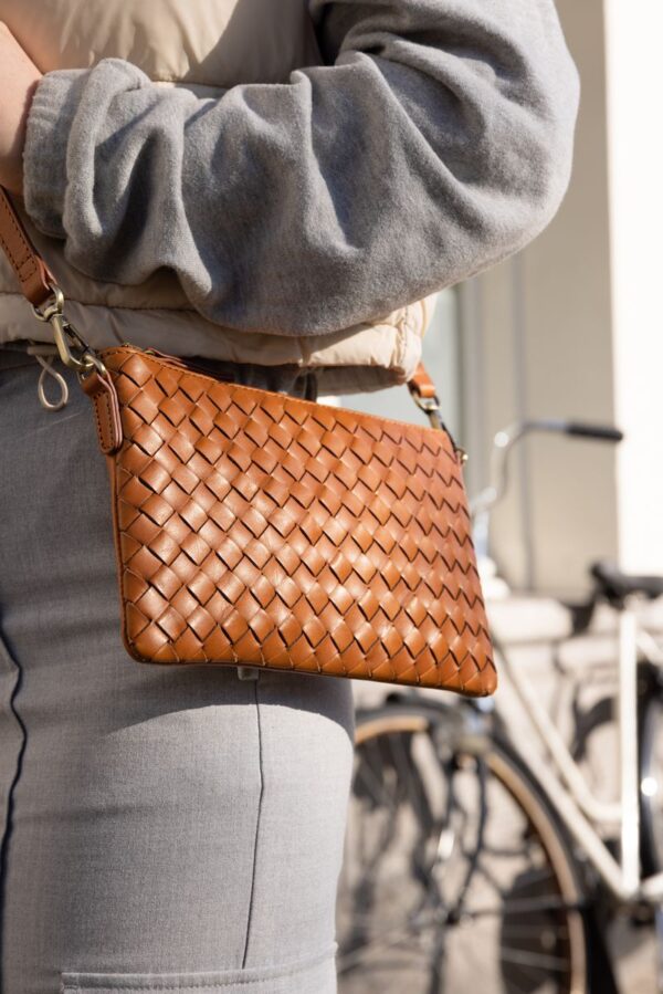 Lexi - Cognac Woven Classic Leather - Bild 4